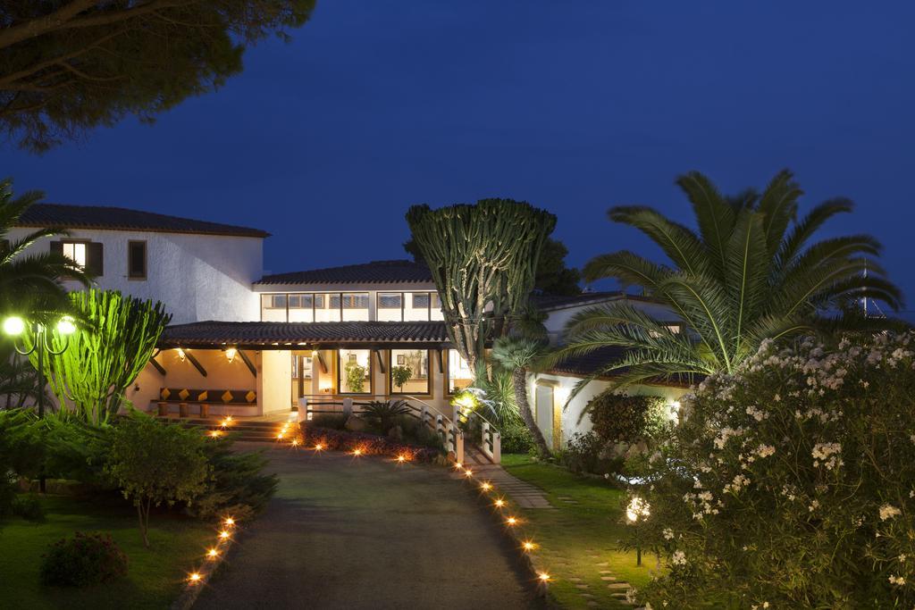 Cormoran Residence Villasimius Exteriér fotografie